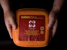 Deliart Mahon cheese is made in Menorca (Spain), the heart of the Mediterranen Sea