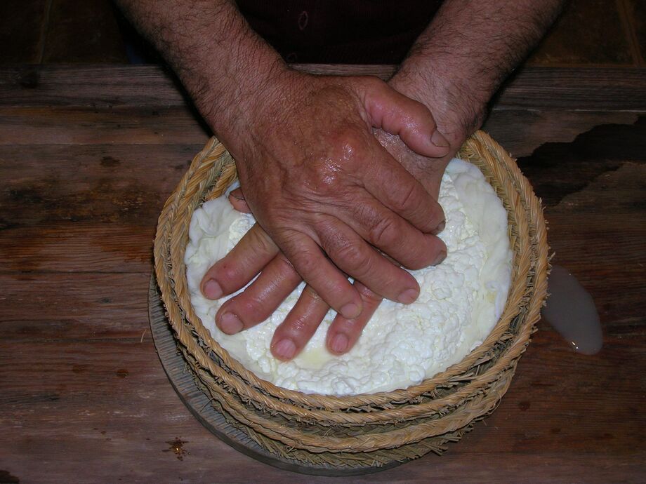 This is the traditional esparto grass used in the past