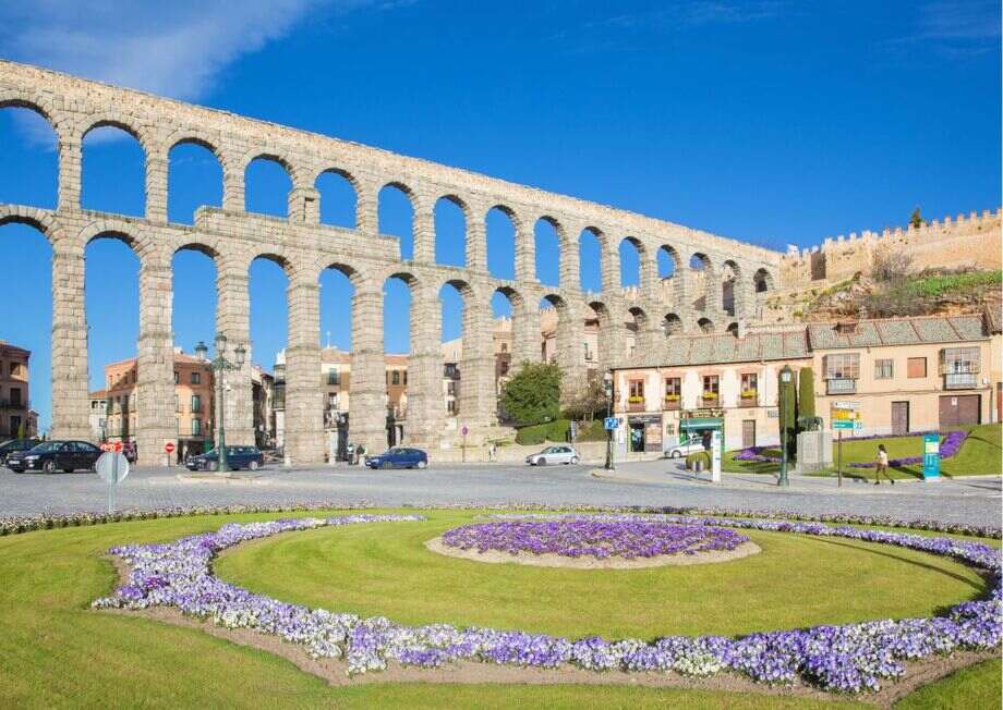 The aqueduct of Segovia runs 15 km with about 170 arches.