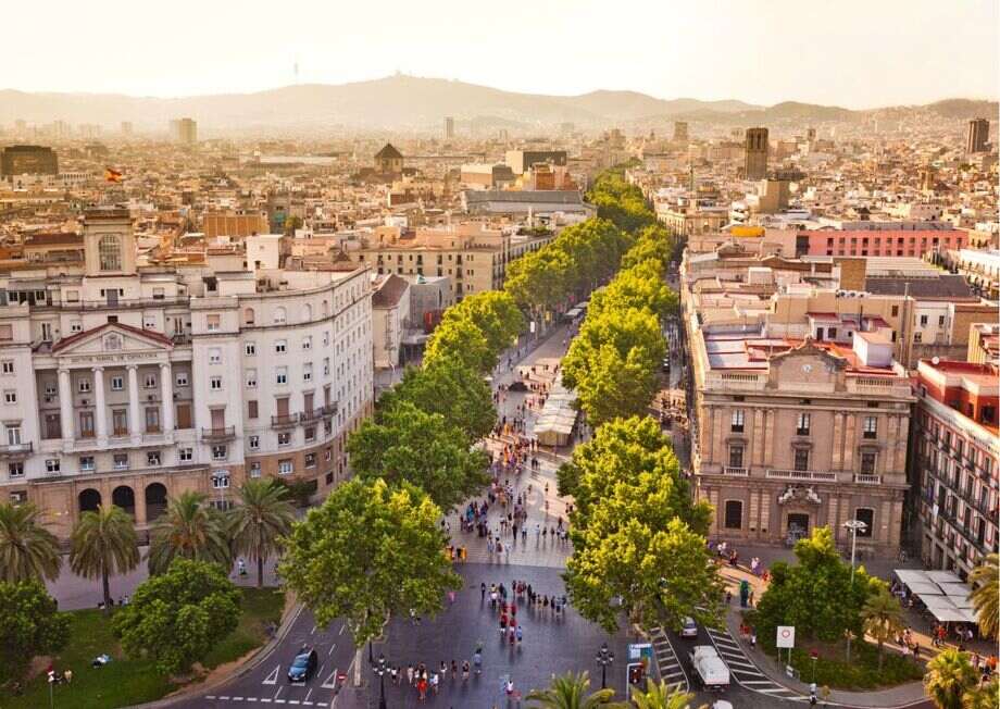 La Rambla is a perfect place to explore, shop and appreciate the cosmopolitan vibe.