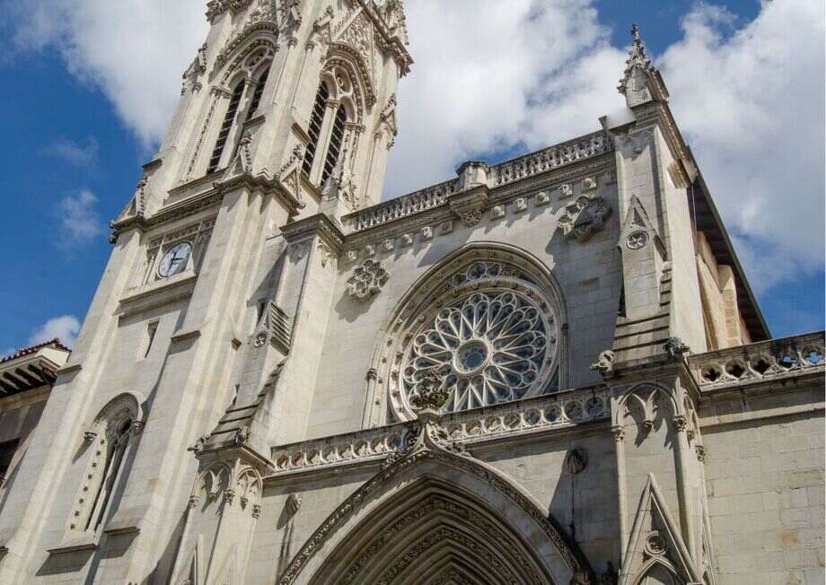 The Cathedral Basilica of Santiago was declared Historical and Artistic Heritage of Spain in 1931 and is considered one of the best Gothic manifestations of the Basque Country.