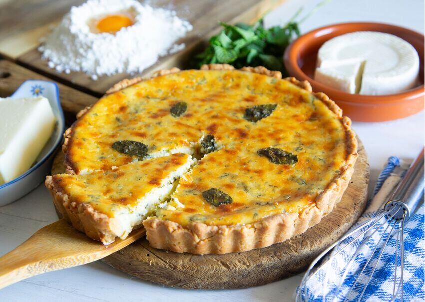 Today you can find flaó in different sizes and throughout the year in the main bakeries of Ibiza (Balearic Islands)