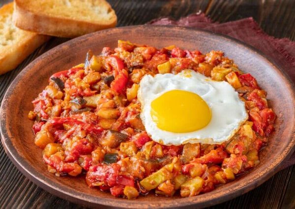 authentic-spanish-pisto-recipe-discover-a-mediterranean-delight