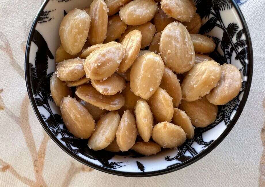 Deliart Marcona almonds: the secret to better Almond Lace Cookies.