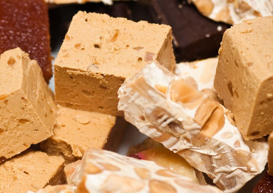 The history of turrón reflects a blend of heritage and innovation.