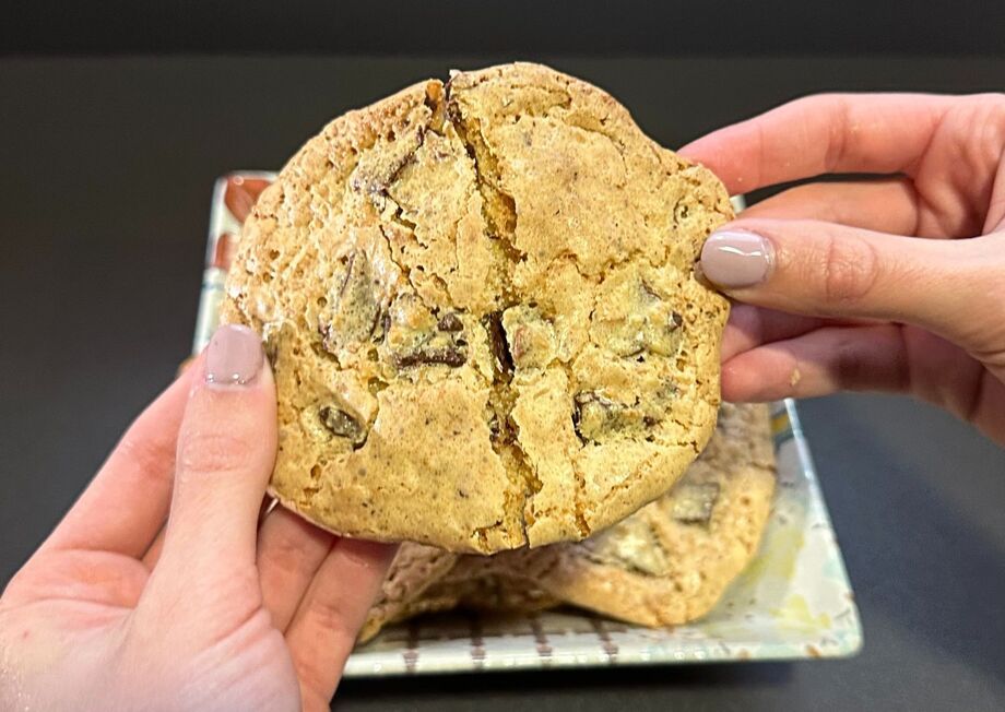 A gourmet cookie experience with Marcona almonds and dark chocolate.