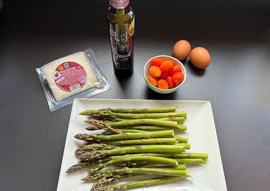 
Simple ingredients, big flavor.

