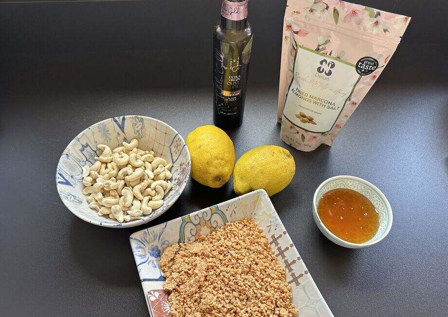 Crisp, tangy lemon bars with wholesome ingredients.