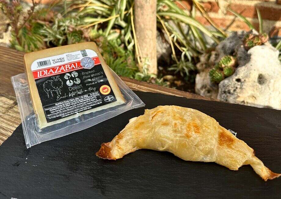 Rice paper croissant with Spanish flavor delight.